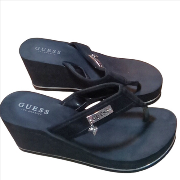 ( Shoe Sale 3/$5.00) GUESS Black Platform Sandals - Picture 2 of 5